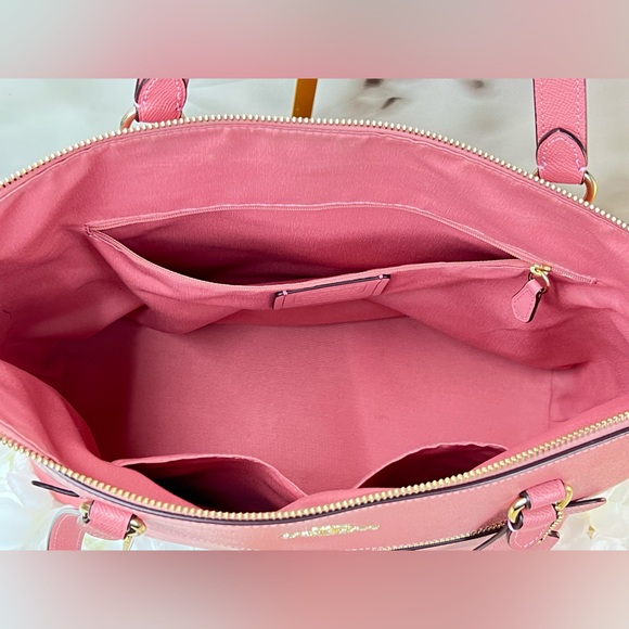 Coach Gallery Tote Shoulder Bag In Pink Taffy with Gold Accents - Picture 7 of 14
